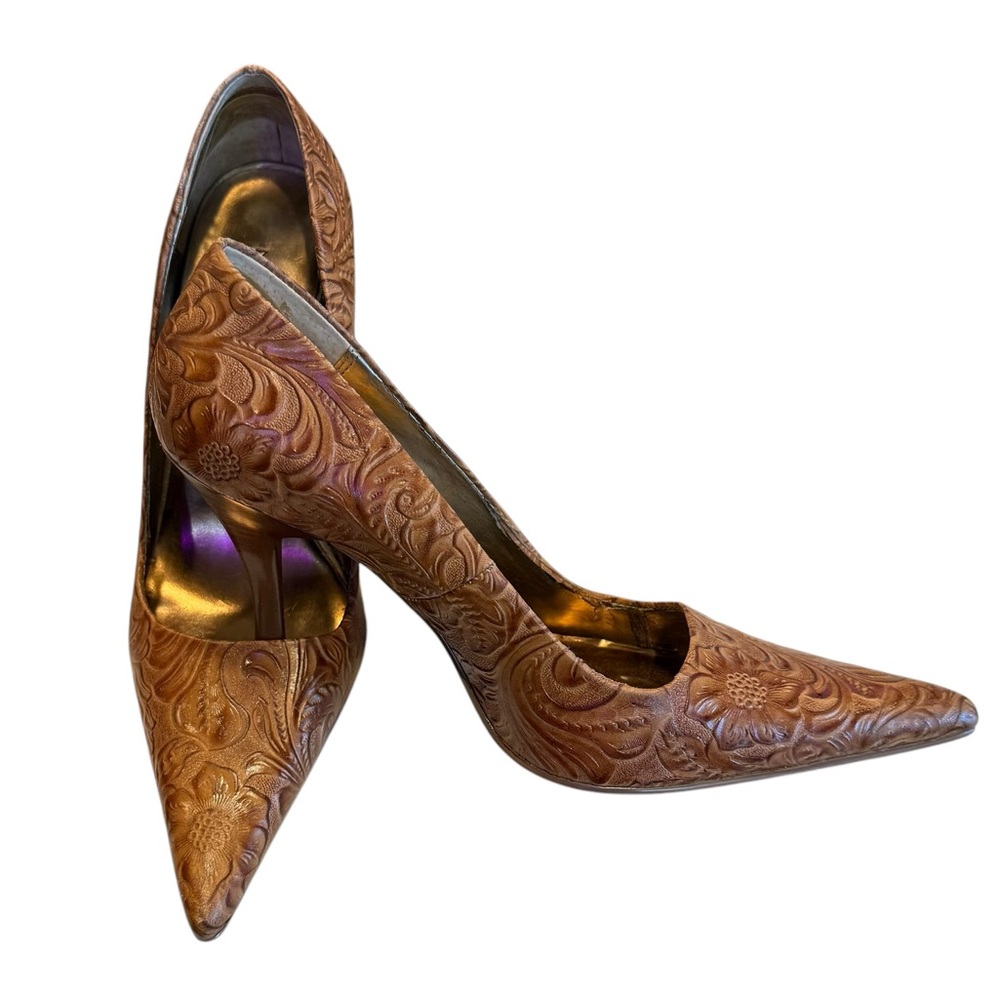 NINE WEST O-HEMLOCKD4 BROWN POINTY TOES LEATHER UPPERS. SIZE 8M.